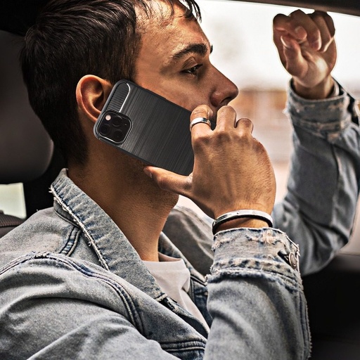 Apple iPhone 13 forcell carbon zaštitna maskica (Crna)